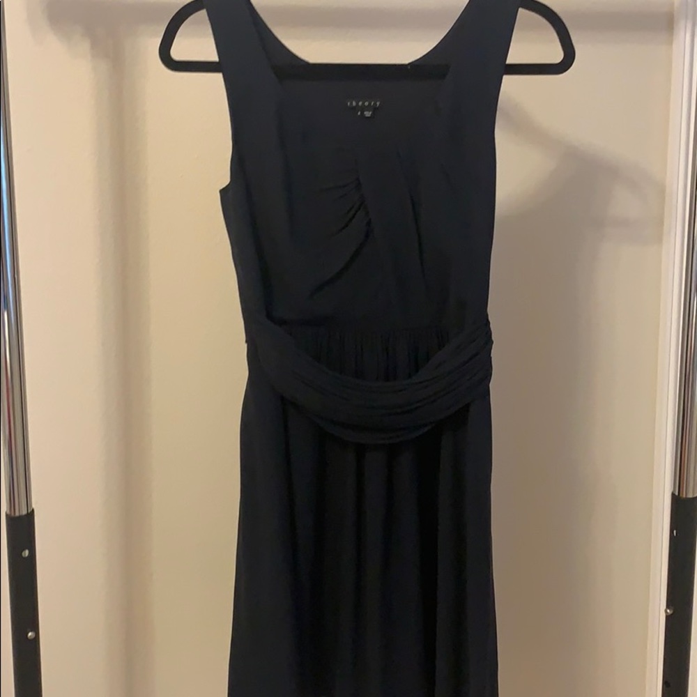 Casual navy blue Theory dress